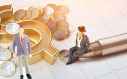 【天天快播报】“基金经理被查”传言引爆场外期权，那么神秘怎么玩的？